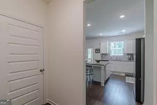 367 Noblewood Dr, McDonough, GA 30252 - Photo 9