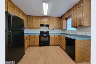 841 Lodgeview Drive, Bethlehem, GA 30620 - Photo 3