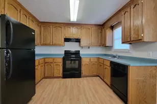 841 Lodgeview Dr, Bethlehem, GA 30620 - Photo 3