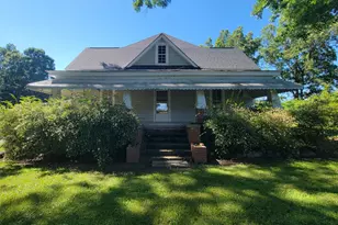355 Bill Rutledge Rd, Winder, GA 30680 - Photo 1