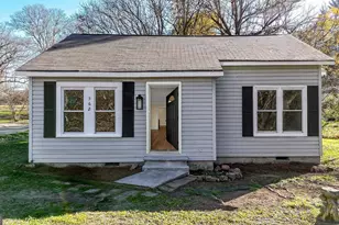 562 Highland Ave, Summerville, GA 30747 - Photo 1