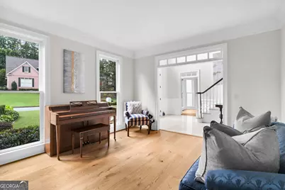 10645 Oxford Mill Circle, Alpharetta, GA 30022 - Photo 17