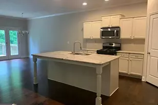 459 Braemore Mill Dr, Lawrenceville, GA 30044 - Photo 3