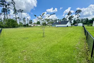 302 W 9th St, Vidalia, GA 30474 - Photo 9