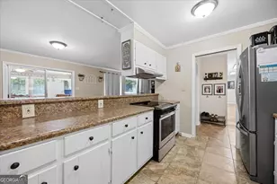 210 Newton Dr, Forsyth, GA 31029 - Photo 7