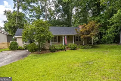 3240 Lousie Place, Macon, GA 31204 - Photo 1