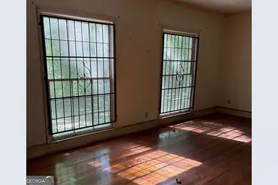 1976 Delowe Drive SW, Atlanta, GA 30311 - Photo 3