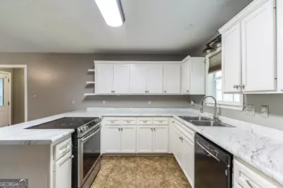 504 Falkirk Drive, Warner Robins, GA 31088 - Photo 7
