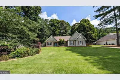135 Cold Harbor Court, Sharpsburg, GA 30277 - Photo 1