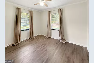 115 Tyus Street, Barnesville, GA 30204 - Photo 15