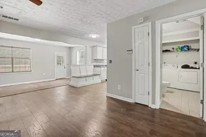 4394 Cross Lane, Decatur, GA 30035 - Photo 7