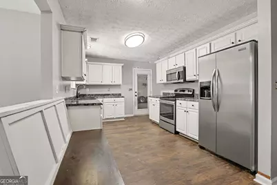 4394 Cross Lane, Decatur, GA 30035 - Photo 3