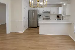 135 Westchester Cir, Dublin, GA 31021 - Photo 3