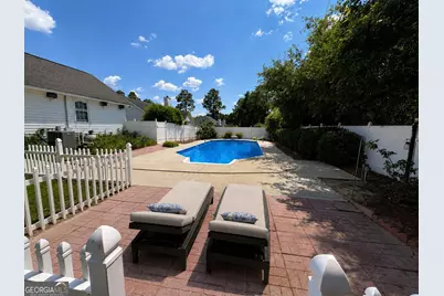 135 Westchester Circle, Dublin, GA 31021 - Photo 9
