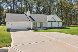 416 Seashell Ct, Statham, GA 30666 - Photo 1
