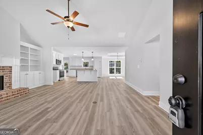 416 Seashell Court #16, Statham, GA 30666 - Photo 5