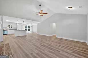 424 Seashell Ct, Statham, GA 30666 - Photo 9
