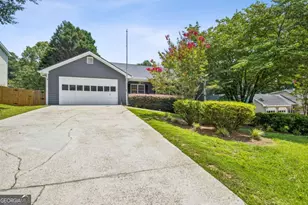 1192 Lakeview Rd, Grayson, GA 30017 - Photo 3