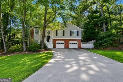 4170 Gables Place, Buford, GA 30519 - Photo 1
