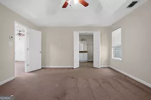 6065 Shadow Lake View, Lithonia, GA 30058 - Photo 23