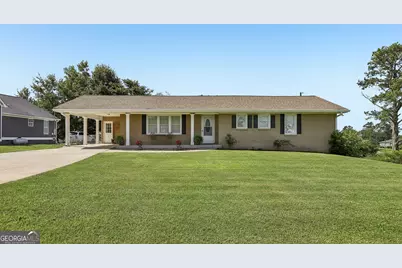 266 Lagrange Street, Newnan, GA 30263 - Photo 1