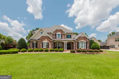 402 Avondale Circle, Warner Robins, GA 31088 - Photo 1