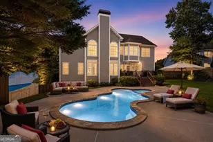 1010 River Mist Dr, Suwanee, GA 30024 - Photo 3