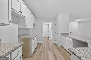 428 Seashell Ct, Statham, GA 30666 - Photo 27
