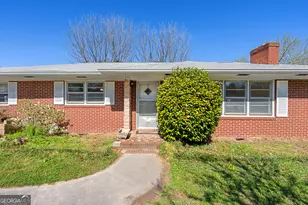 868 Fairview Ave, Hartwell, GA 30643 - Photo 5