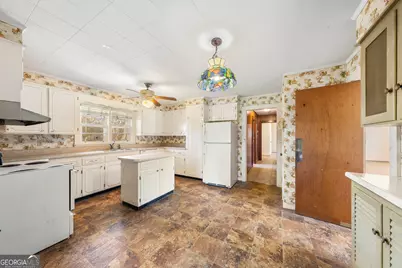 868 Fairview Avenue, Hartwell, GA 30643 - Photo 9