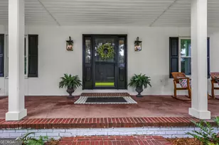 1154 River Dr SW, Darien, GA 31305 - Photo 3