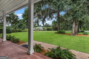 1154 River Dr SW, Darien, GA 31305 - Photo 5