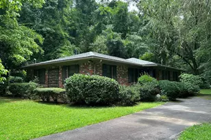 129 Parkside Cir, Decatur, GA 30030 - Photo 1
