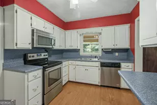 945 Deer Run Dr, Ellerslie, GA 31807 - Photo 9