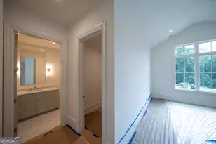 500 Emily Reed Ln, Atlanta, GA 30342 - Photo 23