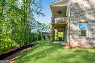 2735 Hallwood Ln, Suwanee, GA 30024 - Photo 39