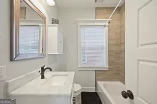 1116 E 40th St, Savannah, GA 31404 - Photo 27