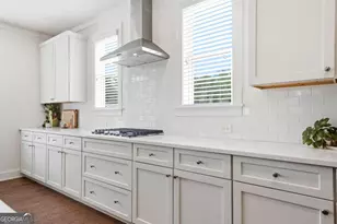 8110 Beryl Overlook, Gainesville, GA 30506 - Photo 3