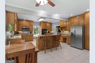 511 Clearwater Drive, McDonough, GA 30252 - Photo 17
