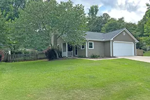 131 Diamond Dr, Athens, GA 30605 - Photo 1