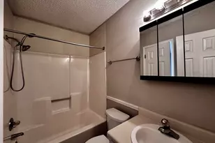 1060 Falling Water Dr SE, Smyrna, GA 30080 - Photo 13