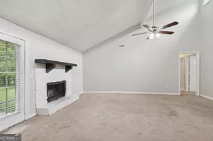 7335 Connell Rd, Fairburn, GA 30213 - Photo 9