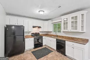 7335 Connell Rd, Fairburn, GA 30213 - Photo 15