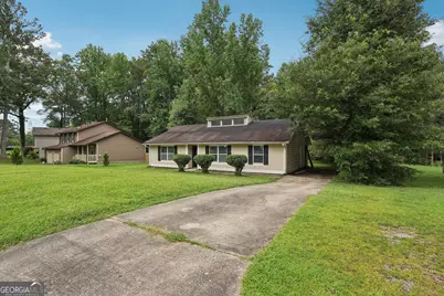 7335 Connell Road, Fairburn, GA 30213 - Photo 5