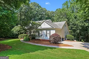 68 Cove Dr, Newnan, GA 30263 - Photo 3