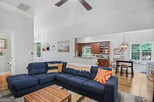68 Cove Dr, Newnan, GA 30263 - Photo 7