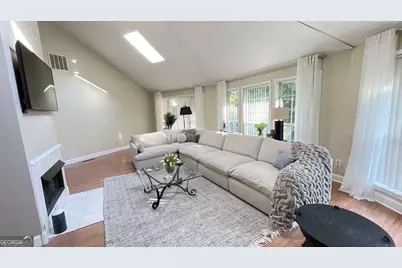 4221 Riverlake Way, Snellville, GA 30039 - Photo 9