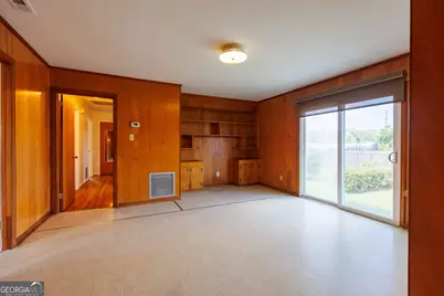 2200 N Barack Obama Boulevard, Valdosta, GA 31602 - Photo 7