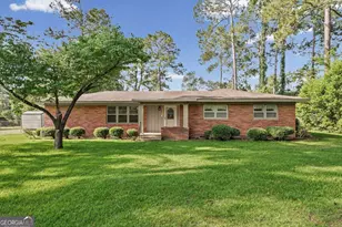 116 Patton Ave, Fitzgerald, GA 31750 - Photo 1