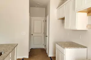 50 Umber Ln, Newnan, GA 30263 - Photo 5